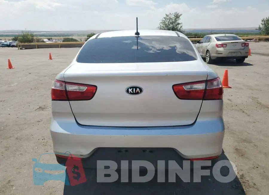 KNADM4A39H6027242 Photo# 6