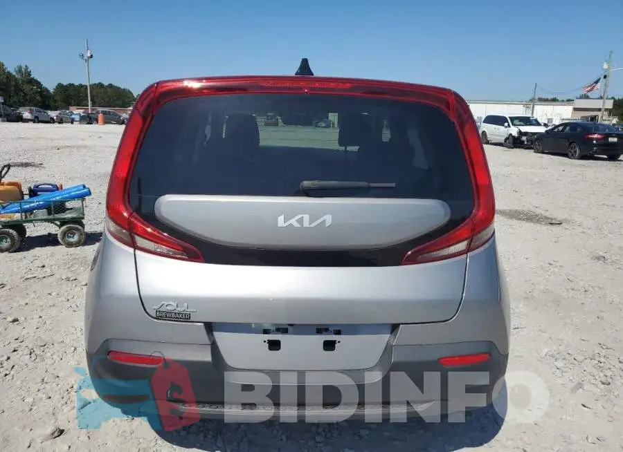 KNDJ23AU8N7811268 Photo# 6