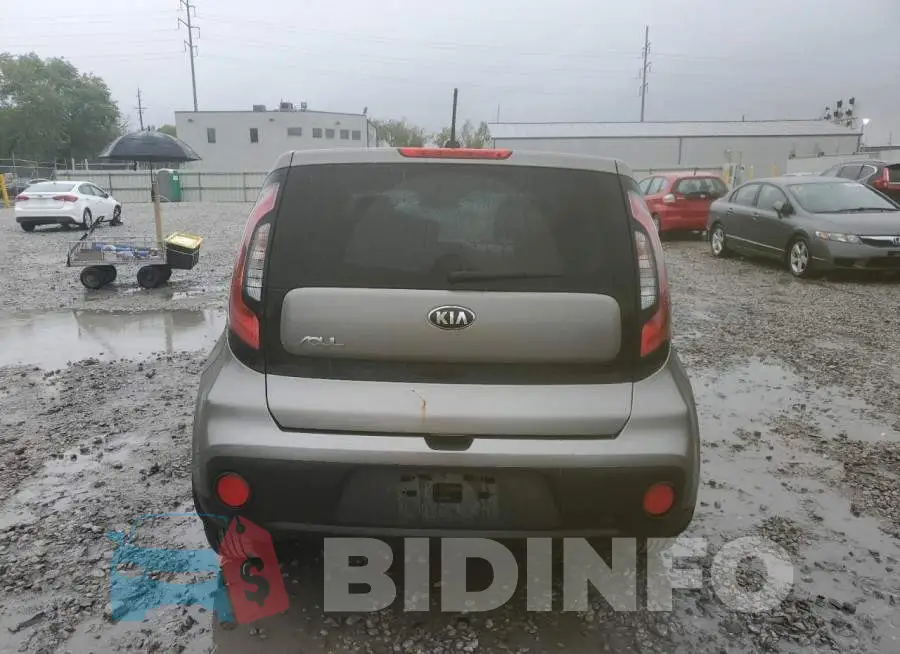 KNDJN2A22J7568583 Photo# 6