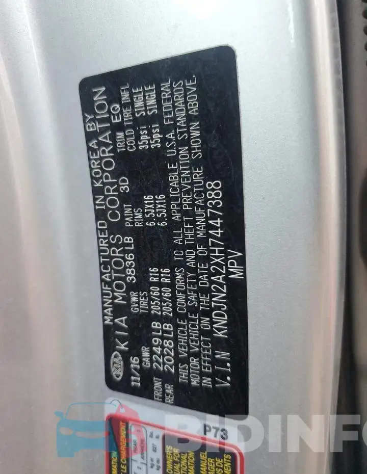 KNDJN2A2XH7447388 Photo# 13