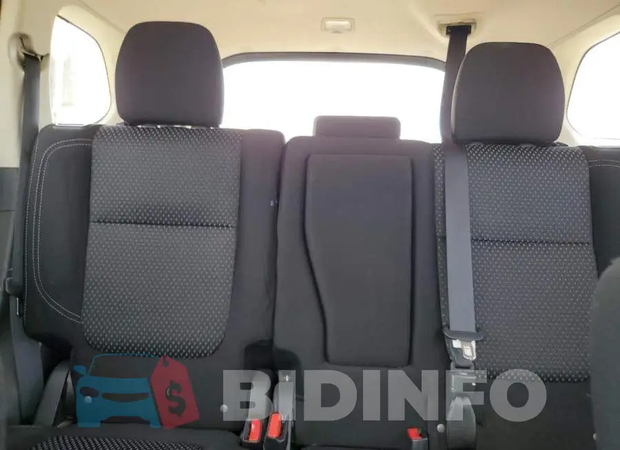 JA4AD2A35KZ055291 Photo# 10