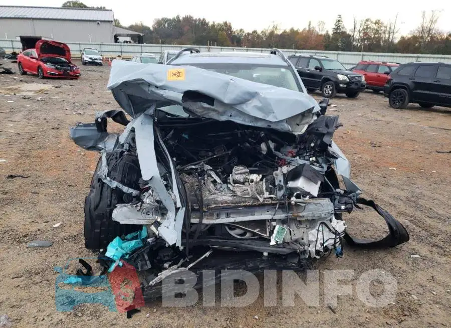 JF2GTHNC8PH245343 Photo# 5