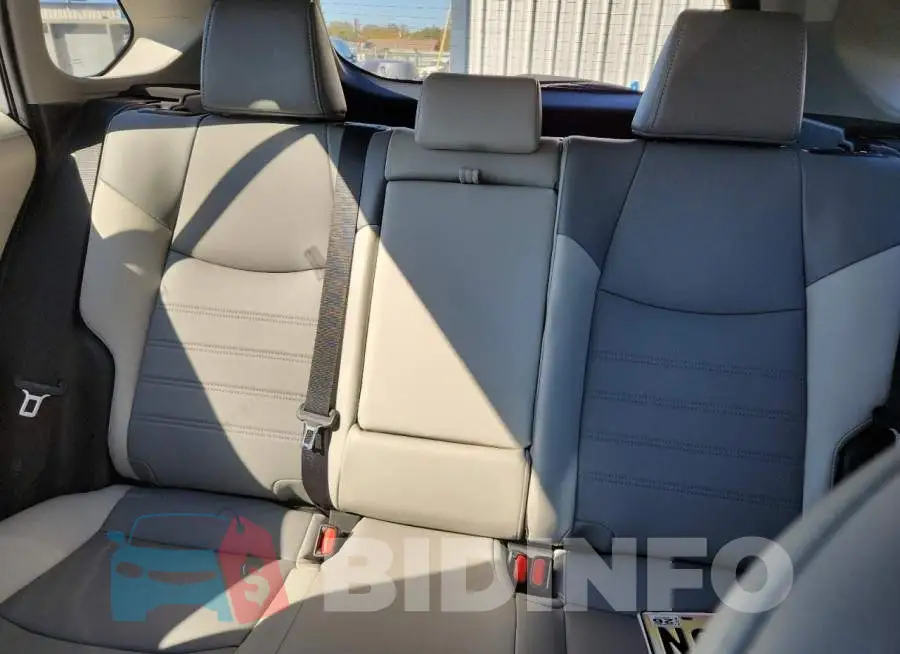 4T3B6RFV6PU134337 Photo# 10