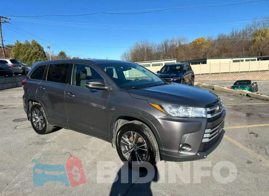 5TDBZRFH8JS908713 Photo# 4