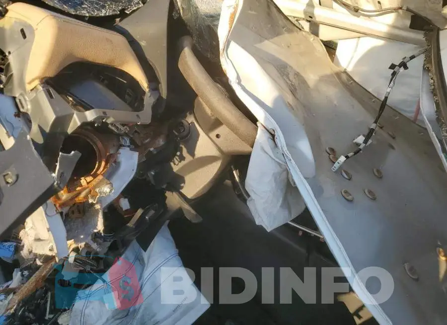 JTMW1RFV2KD501921 Photo# 8