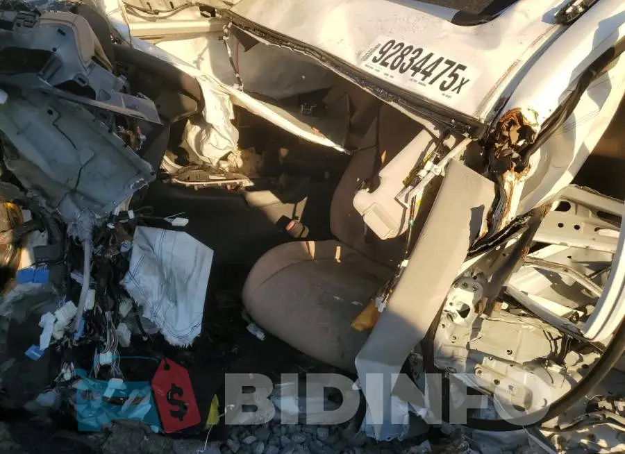 JTMW1RFV2KD501921 Photo# 7