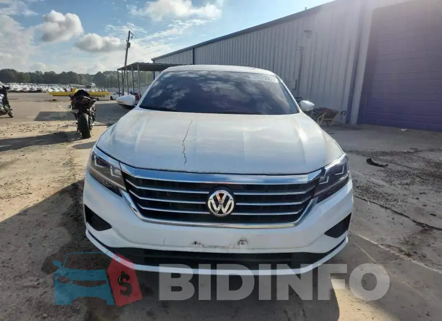 1VWSA7A32MC010537 Photo# 5