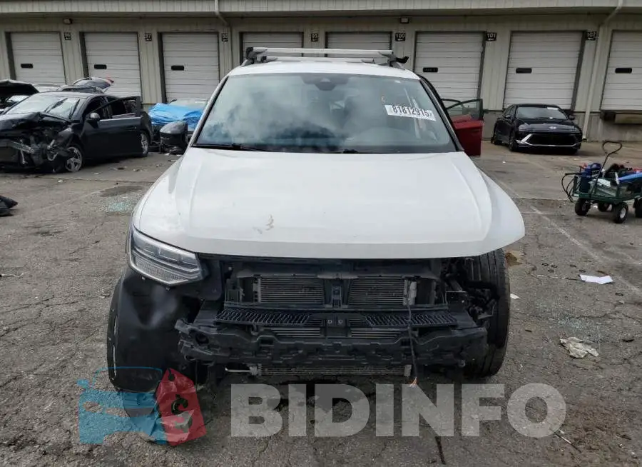 3VVCB7AX6NM024384 Photo# 5