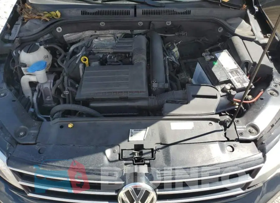 3VW267AJ2GM382298 Photo# 11