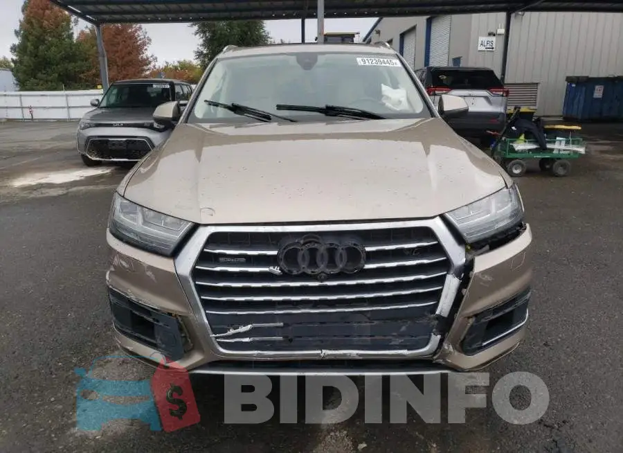 WA1LAAF72KD009261 Photo# 5