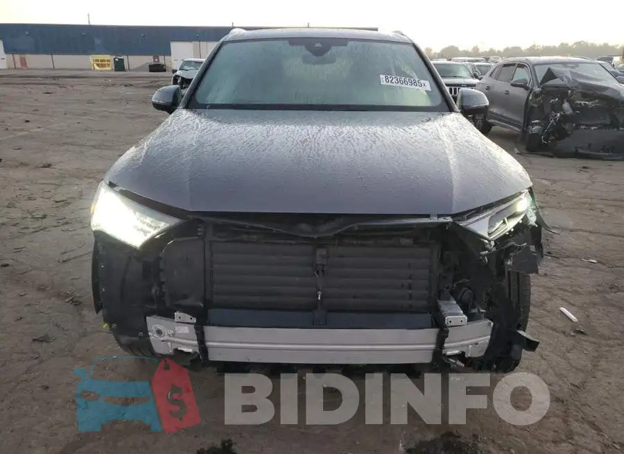 WA1LJBF77MD023875 Photo# 5