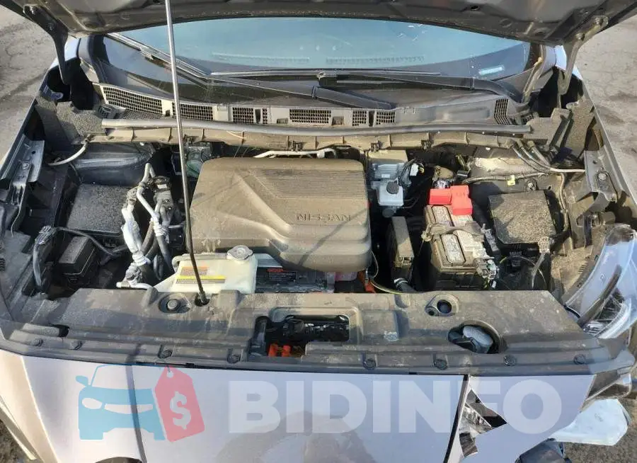 1N4CZ1CV4PC553118 Photo# 11