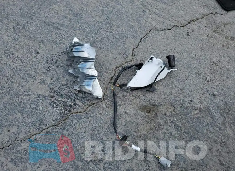 5N1BT3BA4SC852677 Photo# 13
