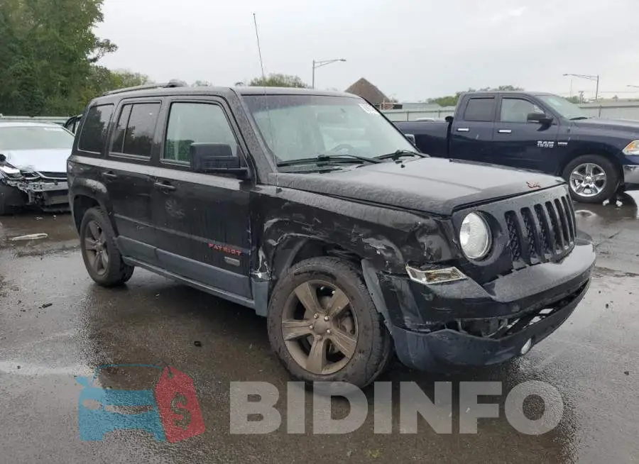 1C4NJPBB8HD169682 Photo# 4
