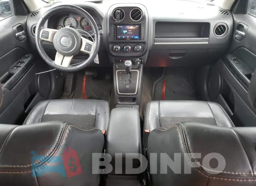 1C4NJPBB8HD169682 Photo# 8