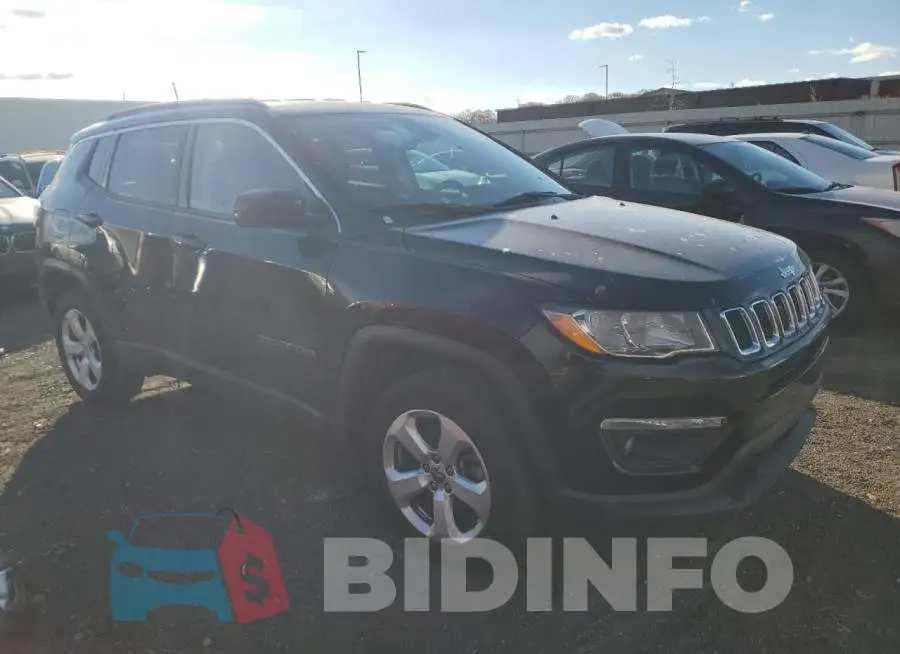 3C4NJDBB8LT150177 Photo# 4
