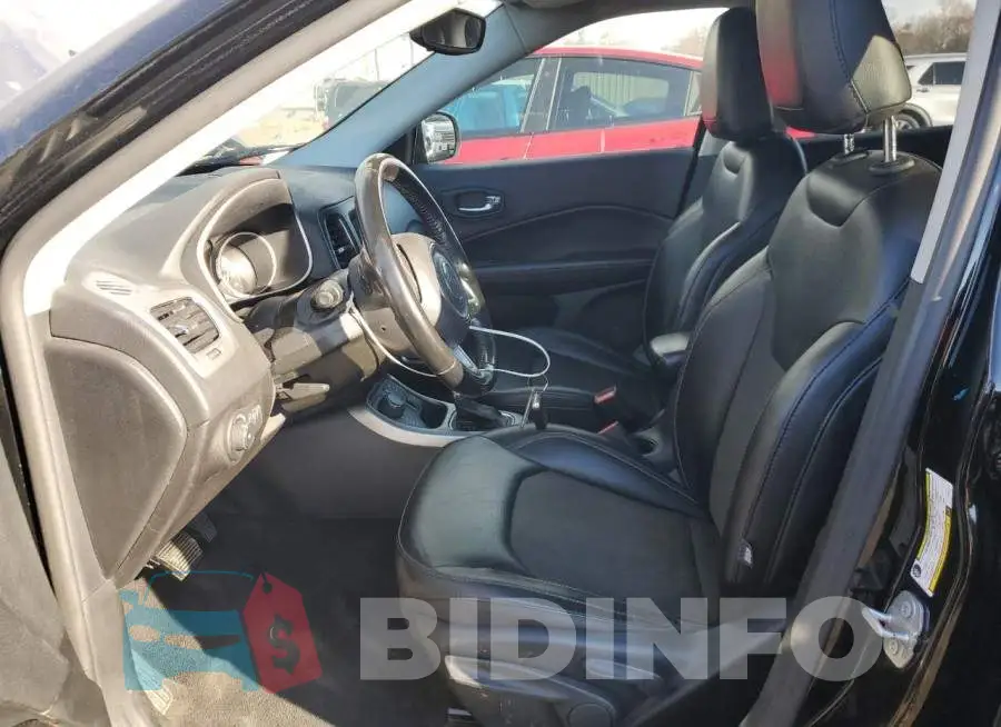 3C4NJDBB8LT150177 Photo# 7