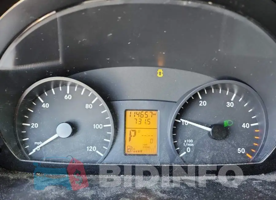 8BRPE7CD4HE131727 Photo# 9