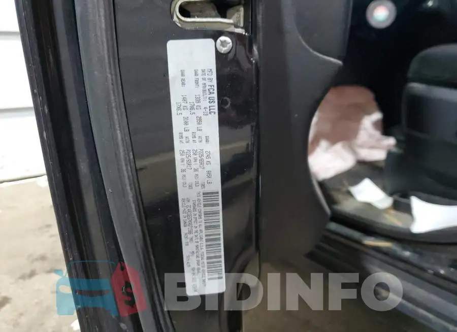 2C4RDGEG7KR671586 Photo# 13