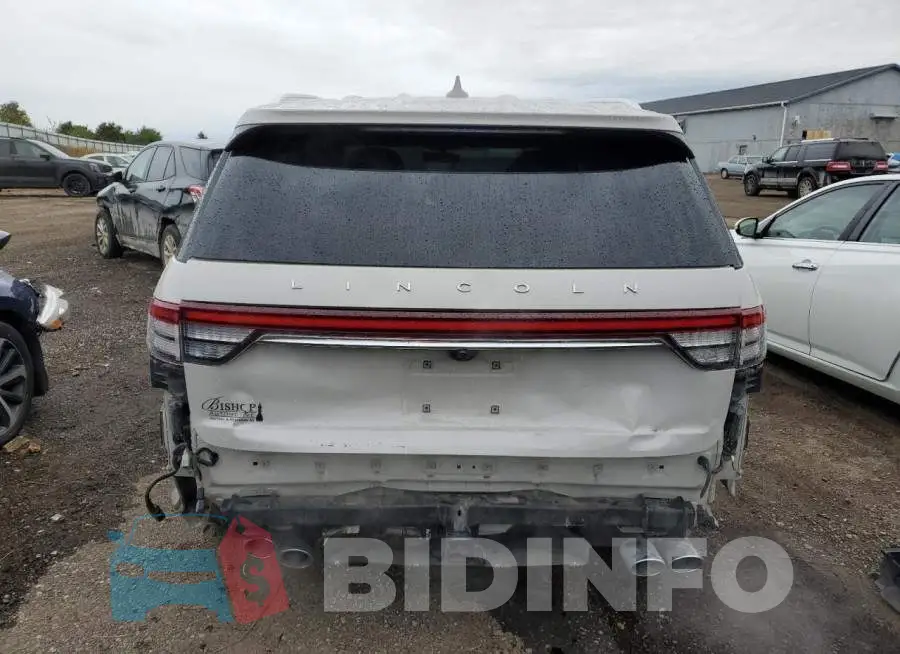 5LM5J7XC0LGL14201 Photo# 6