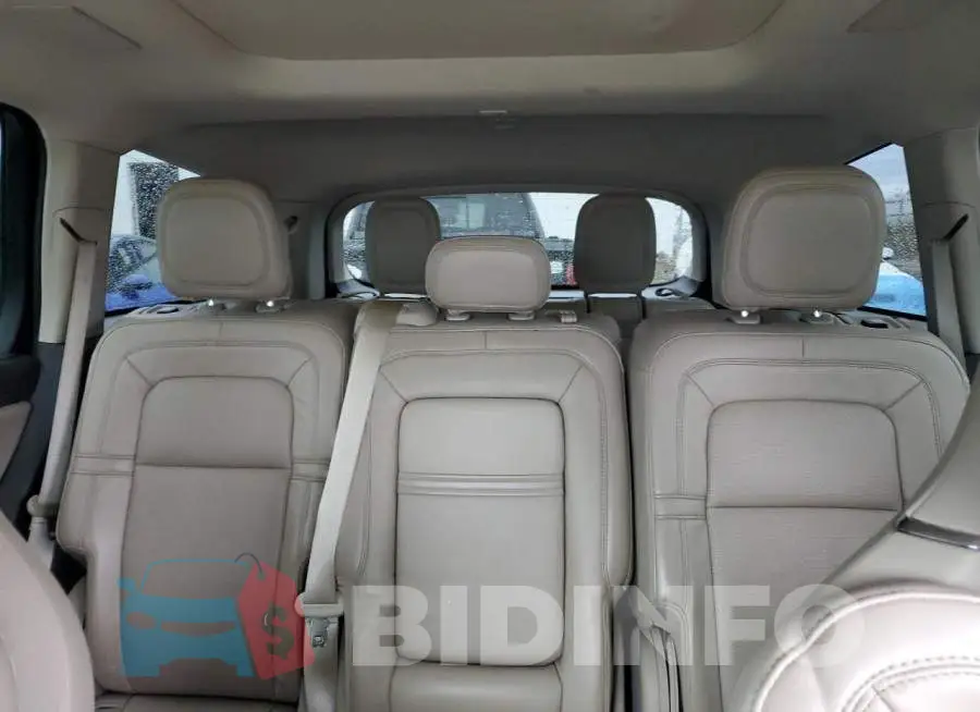 5LM5J7XC0LGL14201 Photo# 10