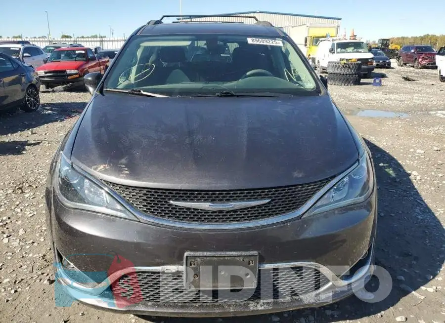 2C4RC1FG8JR128163 Photo# 5
