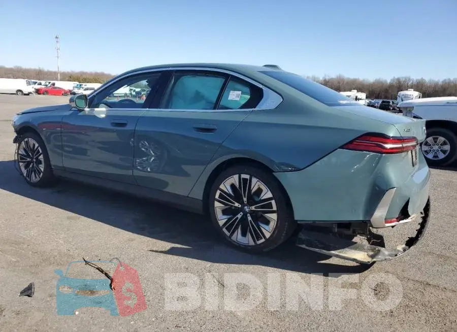 WBA53FJ07RCS28049 Photo# 2