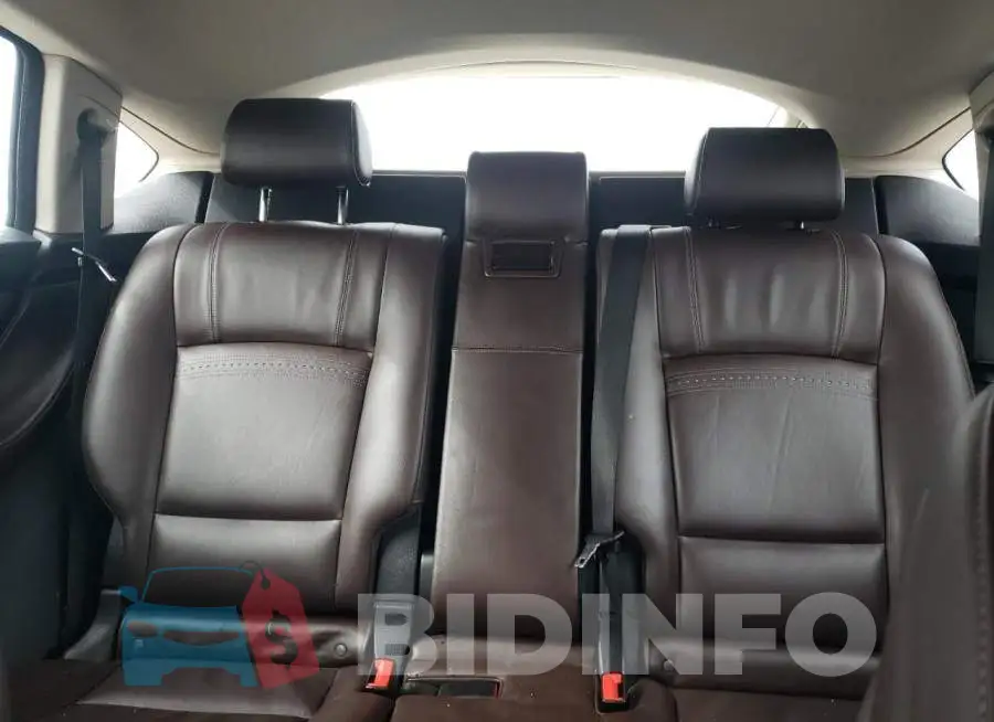 WBA5M2C52GG498925 Photo# 10