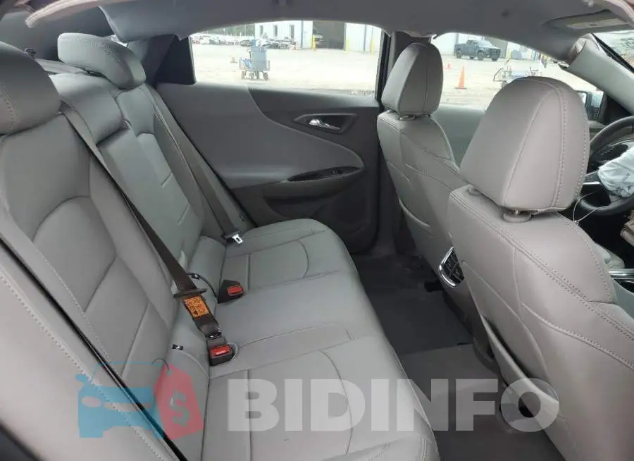 1G1ZD5ST3SF111909 Photo# 10