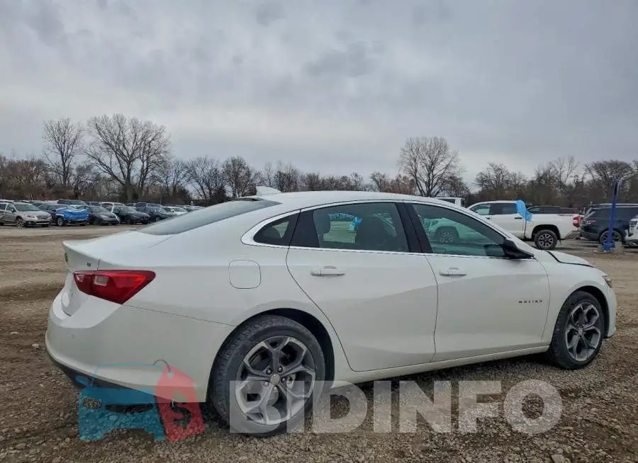 1G1ZD5ST8RF125959 Photo# 3
