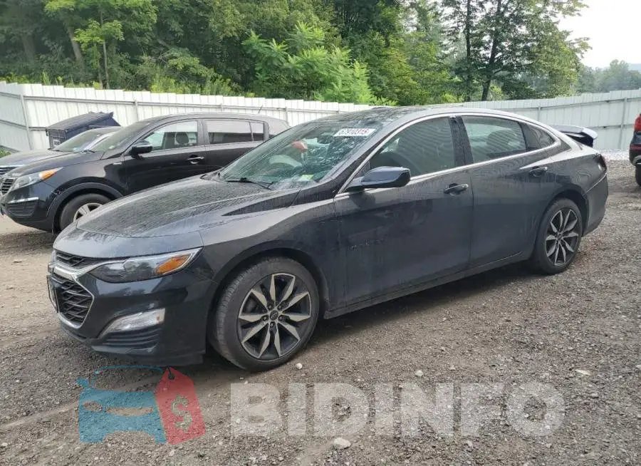 1G1ZG5ST8NF201813 Photo# 1