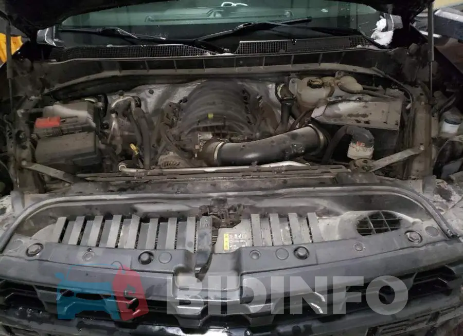 1GCPYCEF8LZ210125 Photo# 11