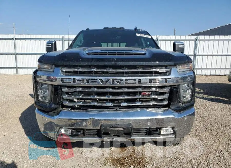 2GC4YPEY6P1731905 Photo# 5