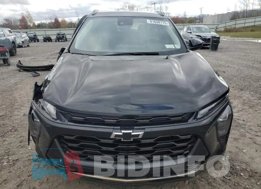 KL77LKE21RC210384 Photo# 5