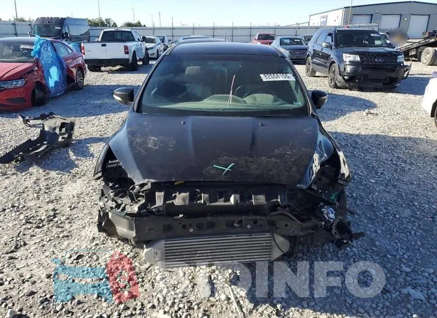 1FADP3L96JL269666 Photo# 5