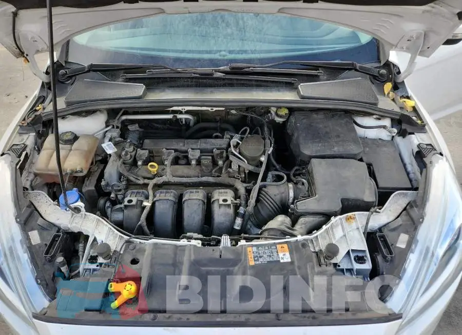 1FADP3N24GL275751 Photo# 11