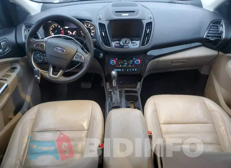 1FMCU0J92HUD38613 Photo# 8