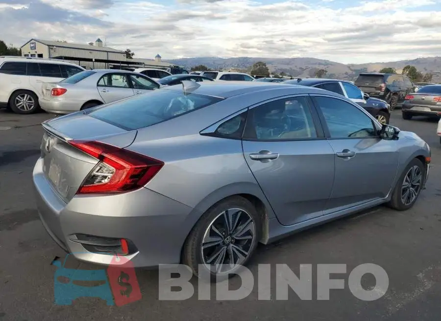 19XFC1F48HE211340 Photo# 3