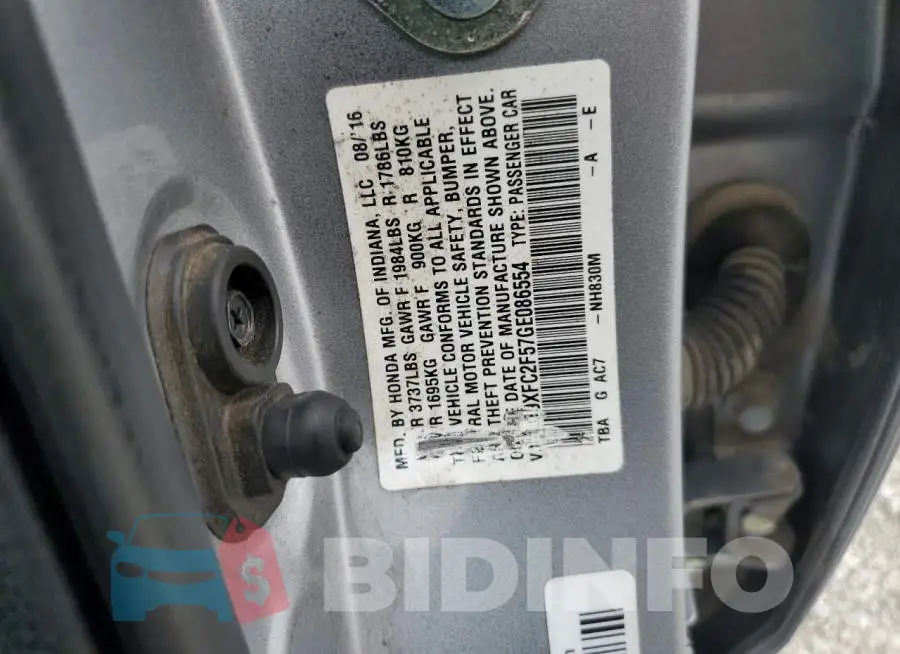 19XFC2F57GE086554 Photo# 12
