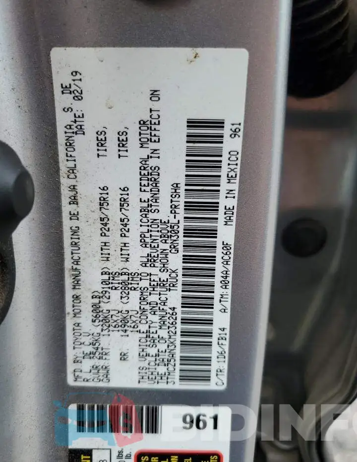 3TMCZ5AN3KM236264 Photo# 12