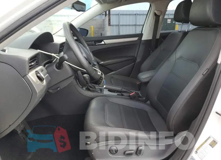1VWSA7A3XMC006249 Photo# 7