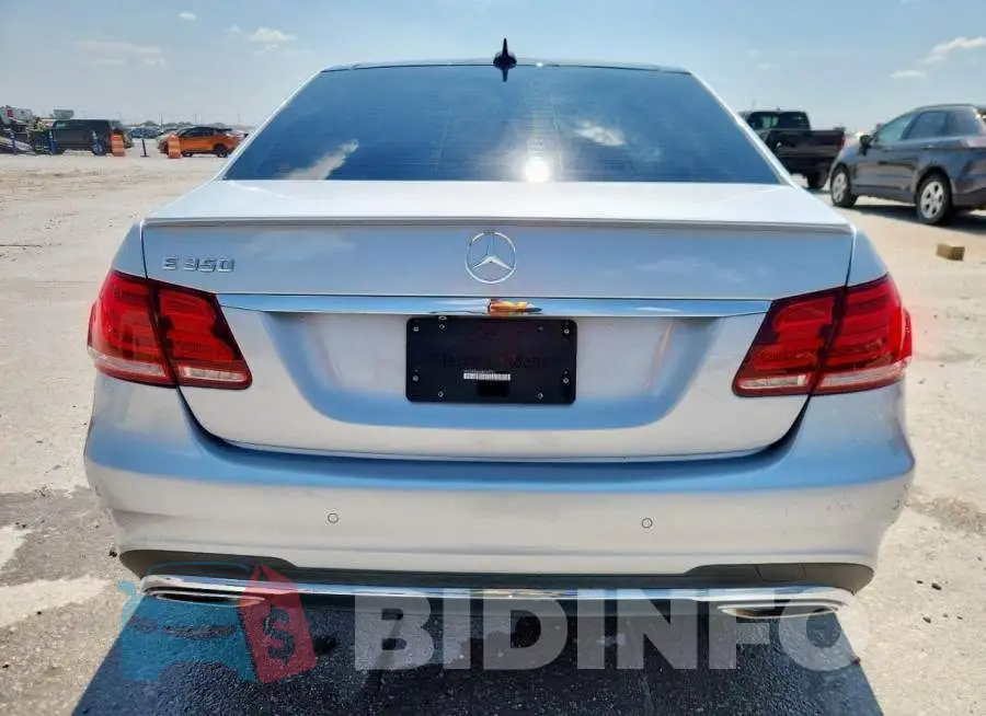 WDDHF5KB2GB299752 Photo# 6