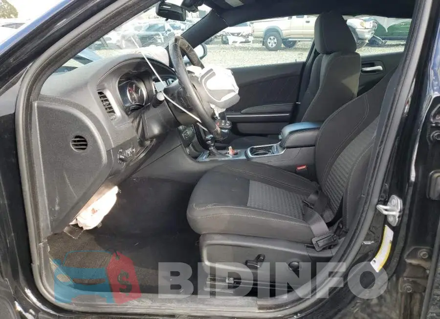 2C3CDXBG3PH687814 Photo# 7