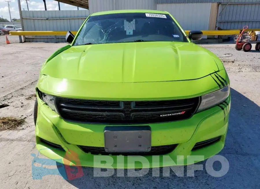 2C3CDXBG9KH713227 Photo# 5