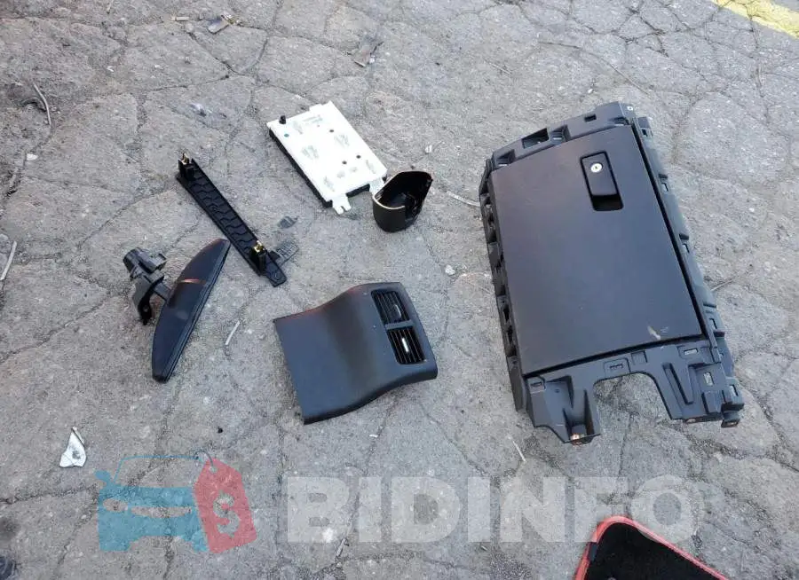 2C3CDZC98HH657883 Photo# 12