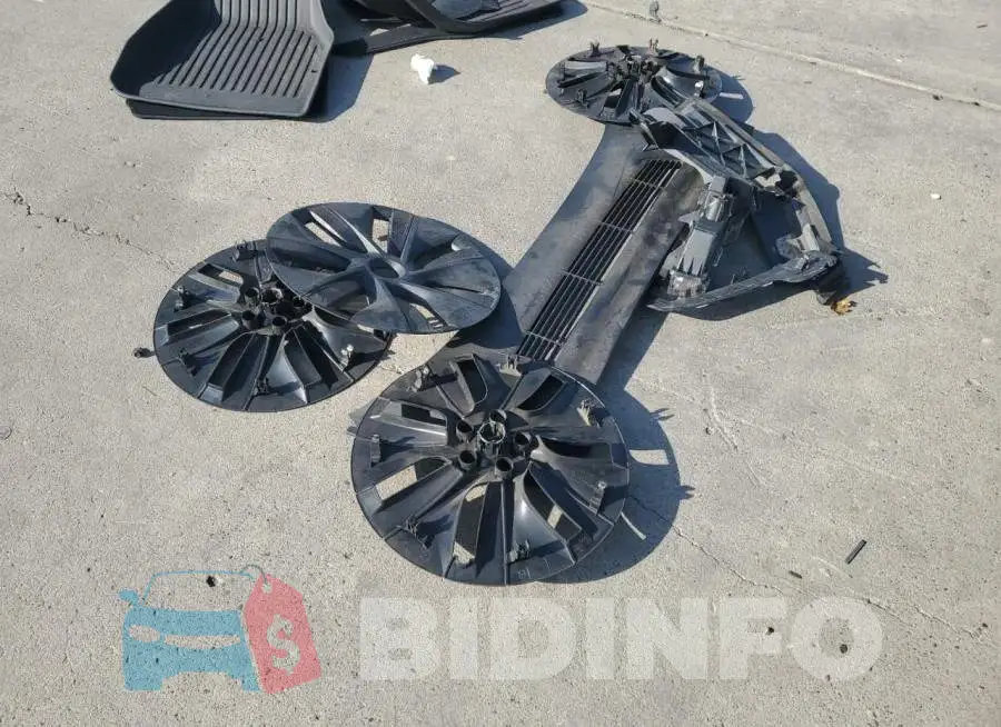 7SAYGDED4RF184698 Photo# 12