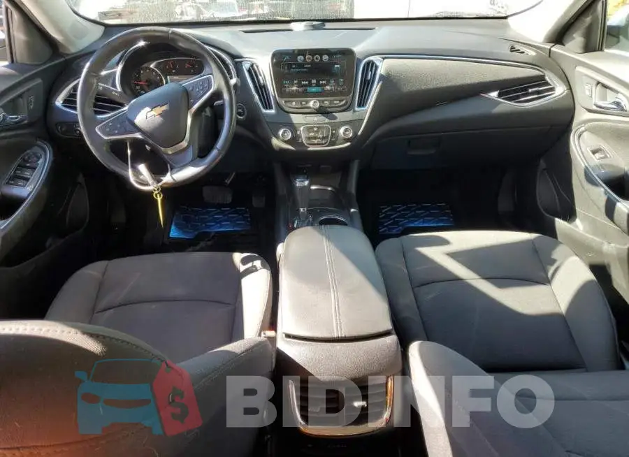 1G1ZD5ST2JF130157 Photo# 8