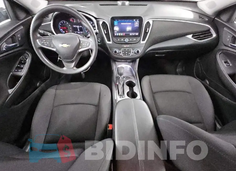1G1ZD5ST6PF225877 Photo# 8
