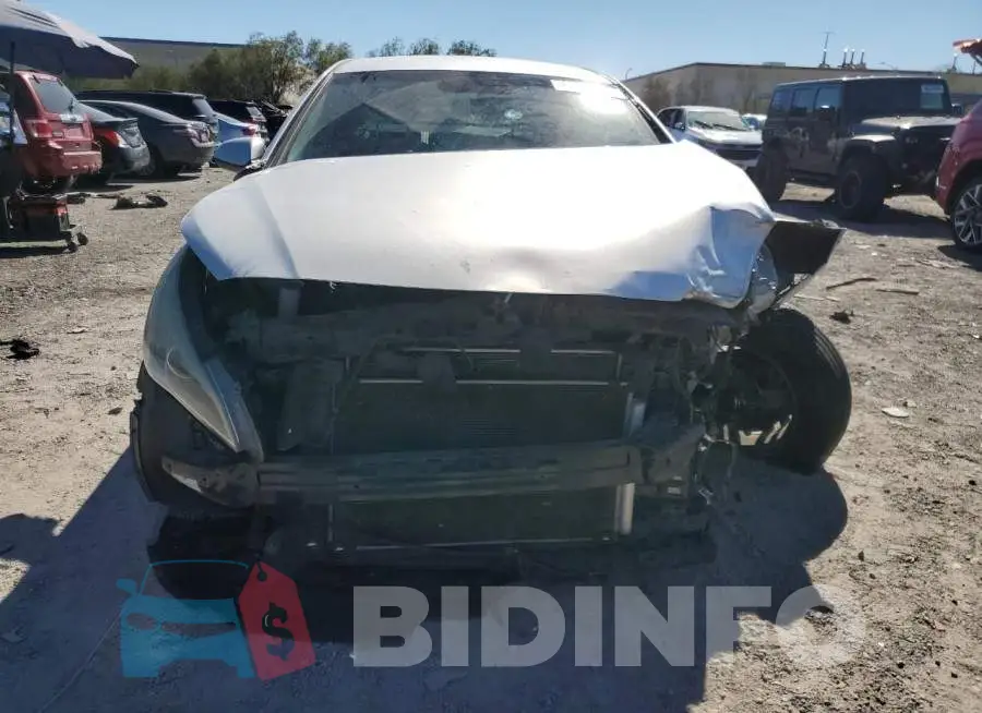 5NPE24AF4HH576053 Photo# 5