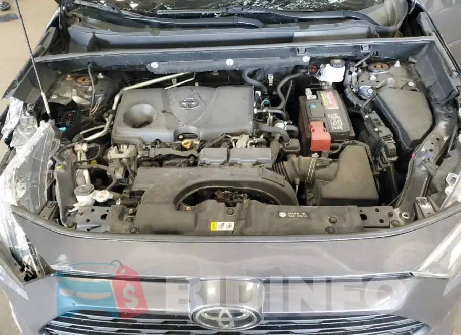 2T3A1RFV1KW057217 Photo# 12